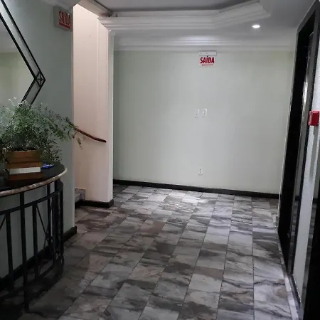 Excelente Localizacao! Perto Da Praia Com Estacionamento, Ar Condicionado, Wi-Fi, Netflix E Roupa De Cama! Balneario Camboriu Exterior photo