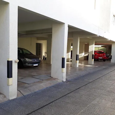 Excelente Localizacao! Perto Da Praia Com Estacionamento, Ar Condicionado, Wi-Fi, Netflix E Roupa De Cama! Balneario Camboriu Exterior photo