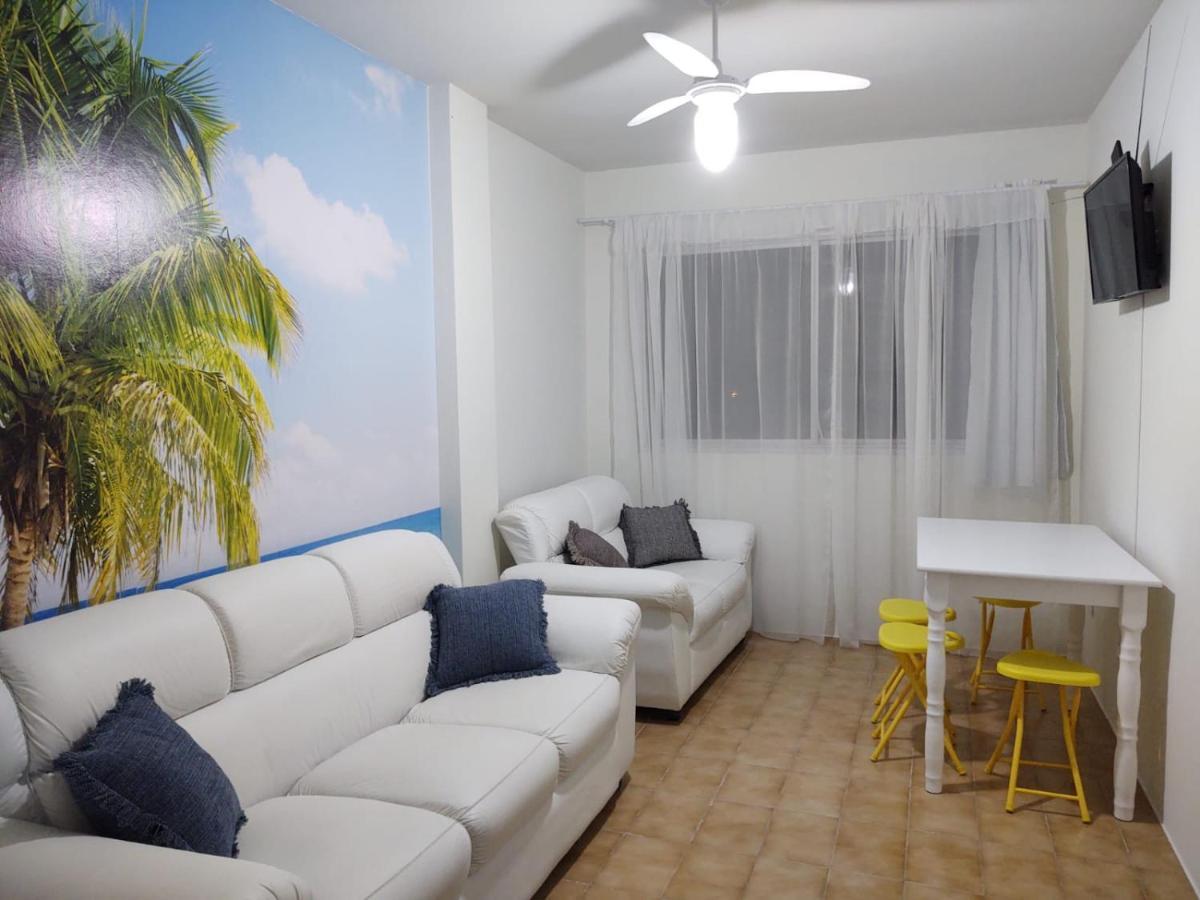 Excelente Localizacao! Perto Da Com Estacionamento, Ar Condicionado, Wi-fi, Netflix E Roupa De Cama! *
