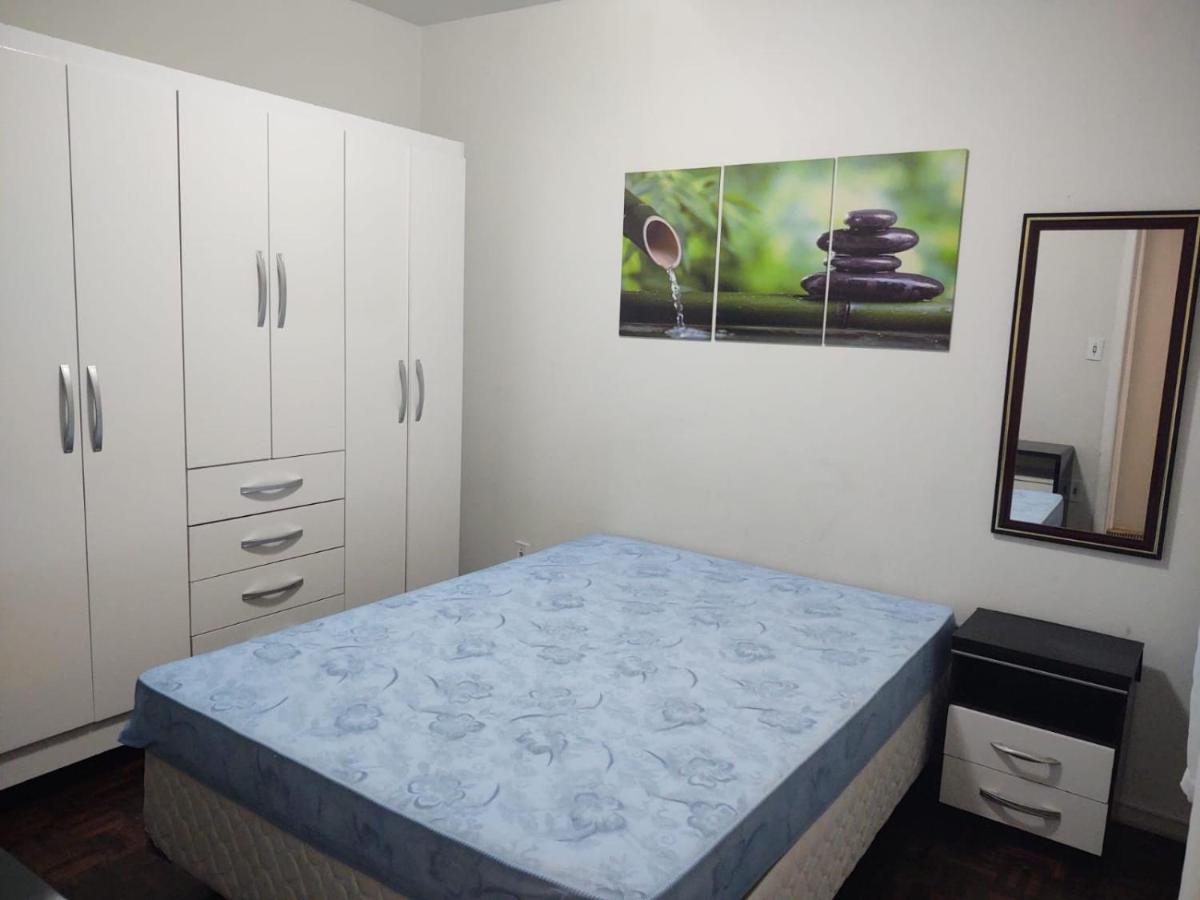 Apartment Excelente Localizacao! Perto Da Com Estacionamento, Ar Condicionado, Wi-fi, Netflix E Roupa De Cama!