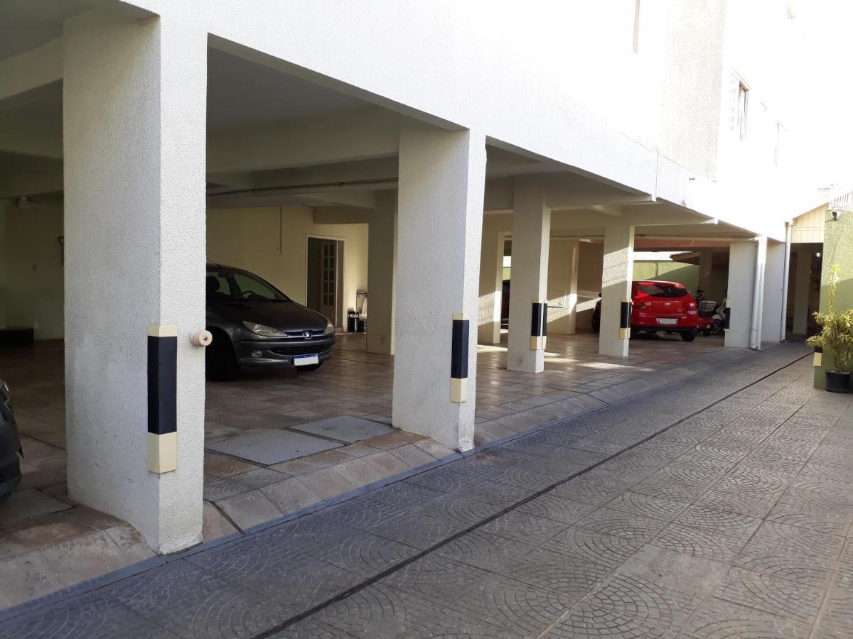Excelente Localizacao! Perto Da Com Estacionamento, Ar Condicionado, Wi-fi, Netflix E Roupa De Cama! *