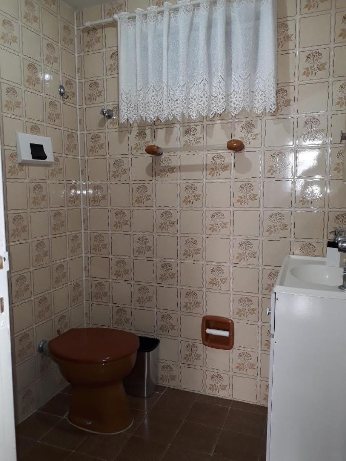 Excelente Localizacao! Perto Da Com Estacionamento, Ar Condicionado, Wi-fi, Netflix E Roupa De Cama! Apartment Balneario Camboriu